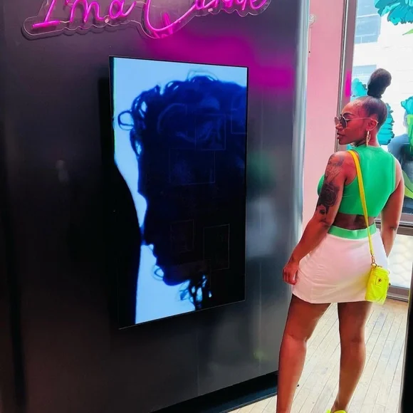 Kate 100 Christian Louboutin Neon Yellow size 38.5 - Picture 8 of 10